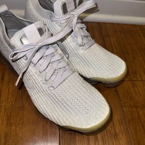 Nike Women's VaporMax Flyknit White Sneakers